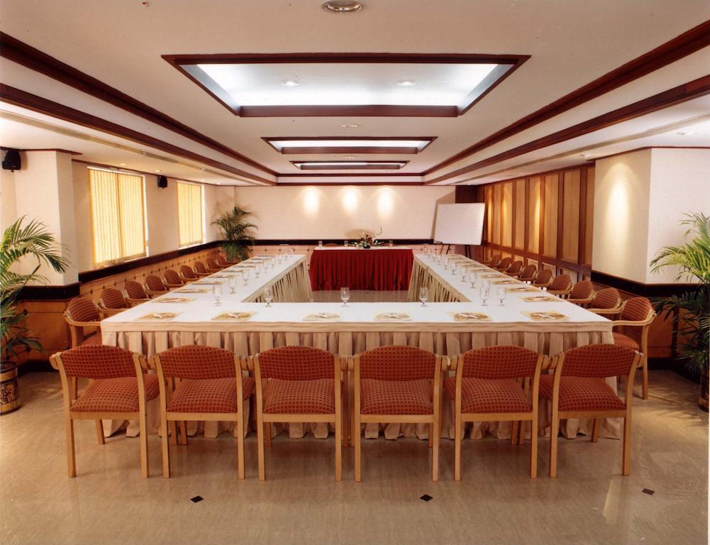 Keys Select By Lemon Tree Hotels, Malabar Gate, Kozhikode Extérieur photo