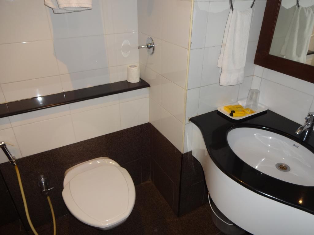 Keys Select By Lemon Tree Hotels, Malabar Gate, Kozhikode Extérieur photo