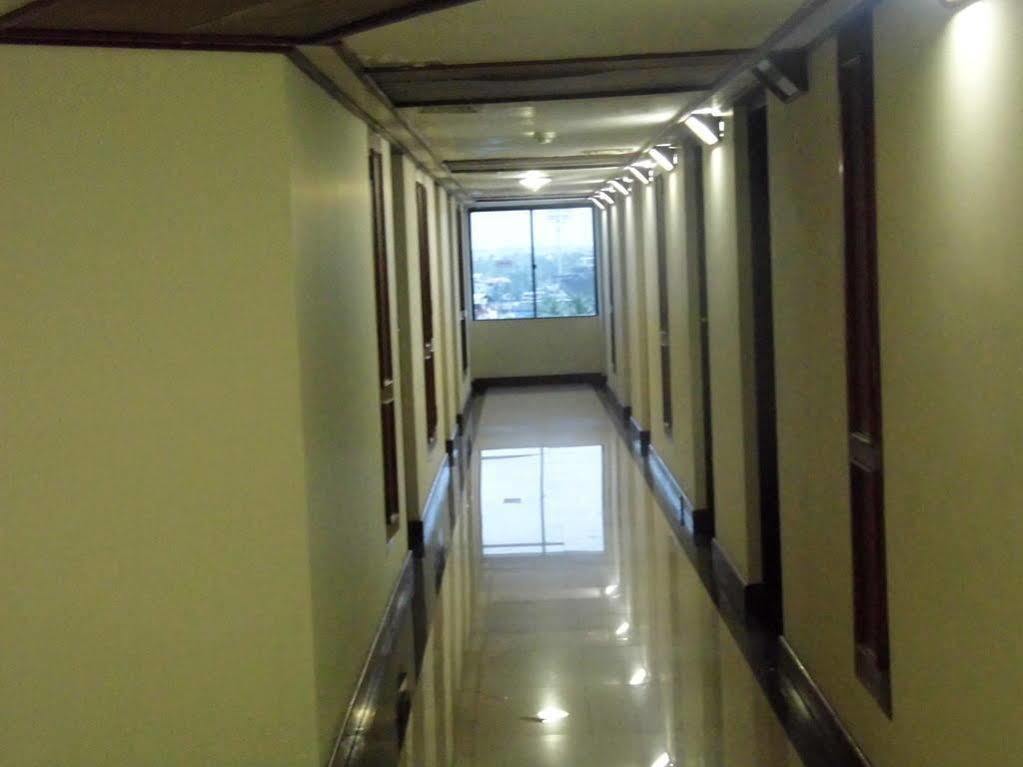 Keys Select By Lemon Tree Hotels, Malabar Gate, Kozhikode Extérieur photo